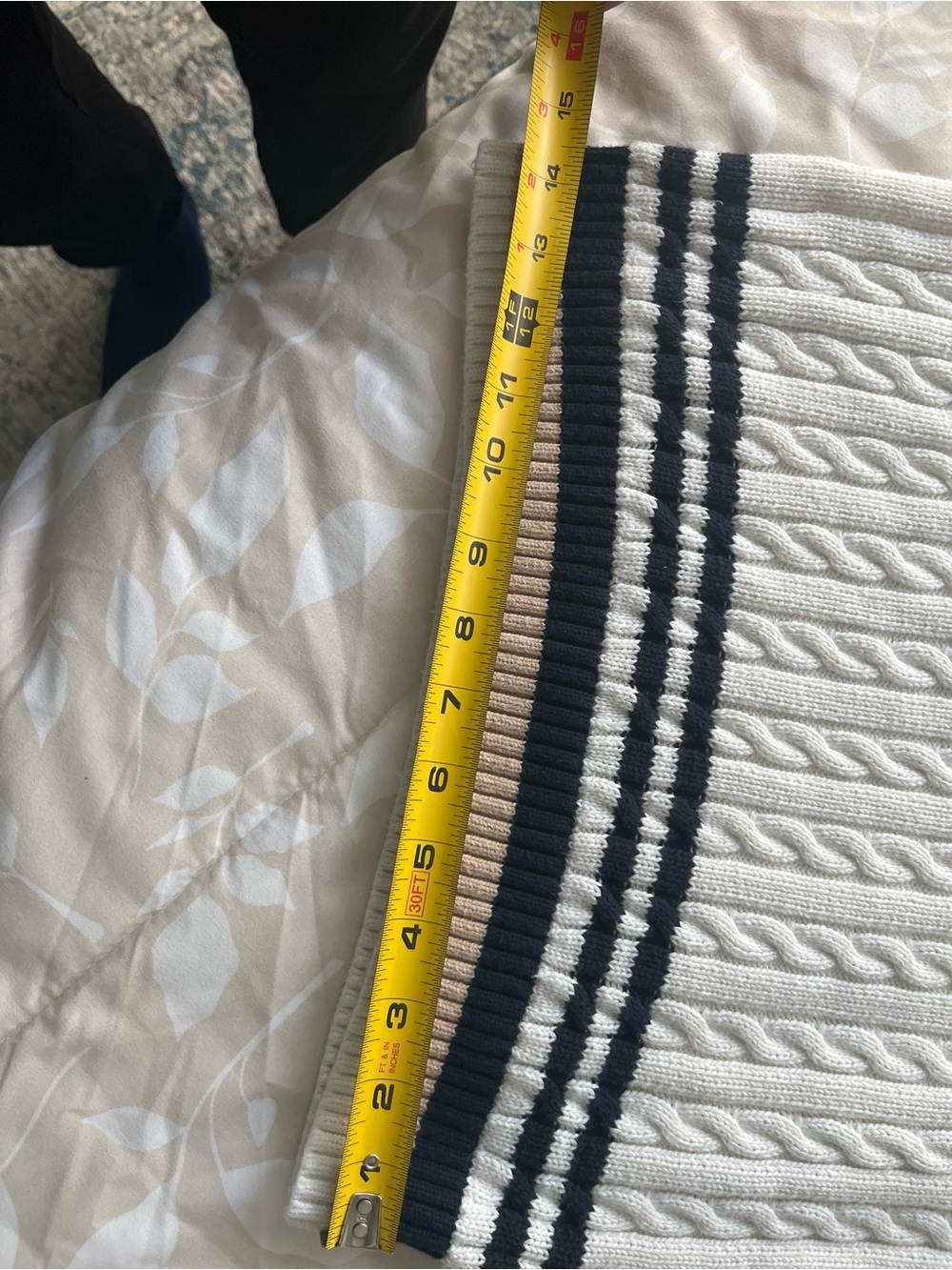 Tommy Hilfiger White Cable Knit Crewneck Sweater with Navy & Tan Stripes - Picture 5 of 6